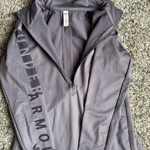 Under Armour Gray Gold Gear Apparel